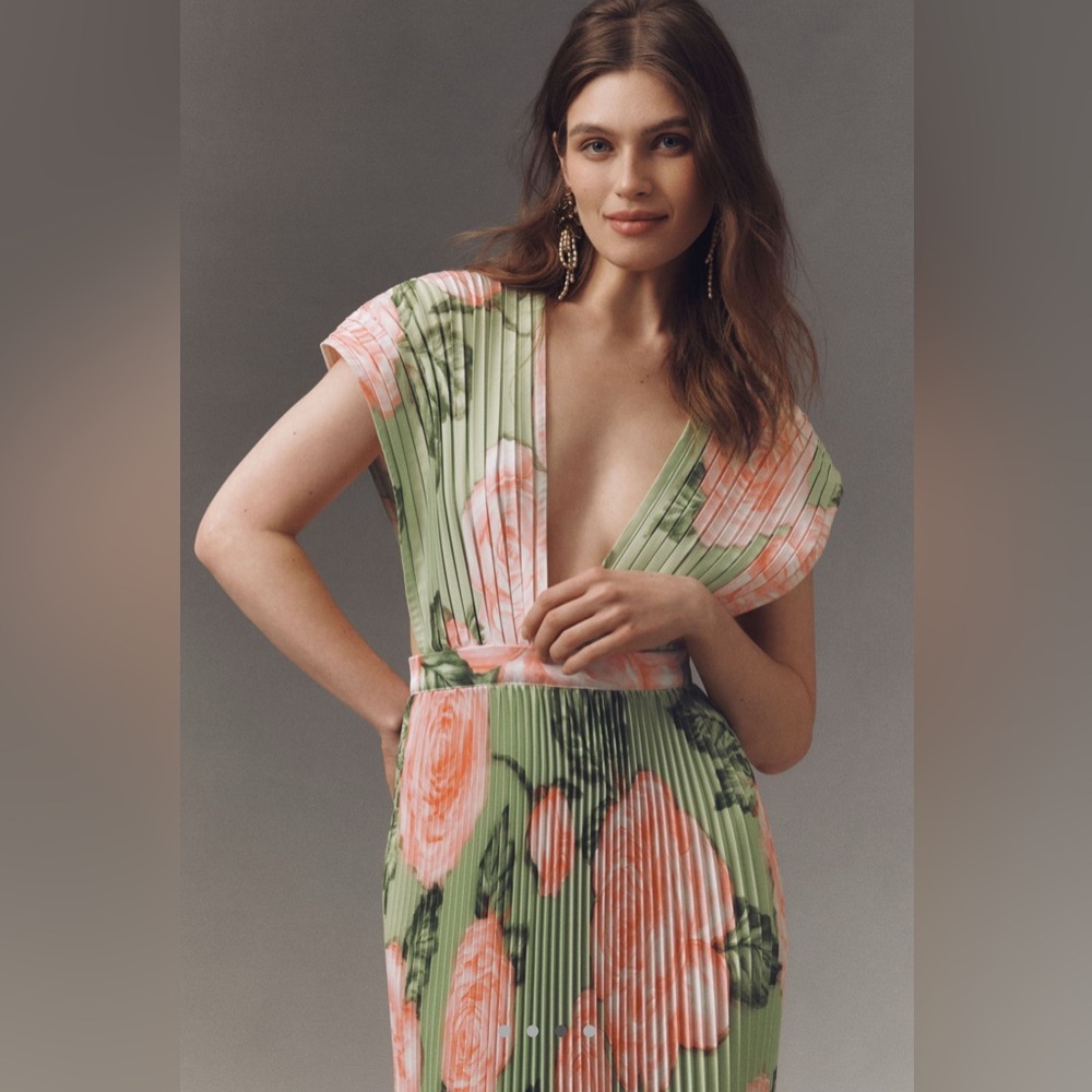 L'IDÉE Pleated Gala Gown in Fleur Rose - Floral Pleated Maxi Dress - Picture 3 of 4